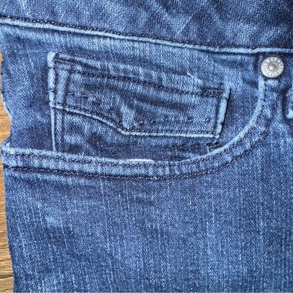 Levi’s 525 Women’s 14 S/C Straight Flap Pocket Dark Wash Med-Rise Denim Jeans - Picture 7 of 11